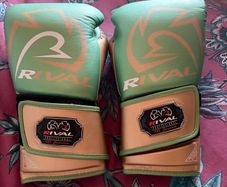 rival RB100 boxing gloves around 12oz
