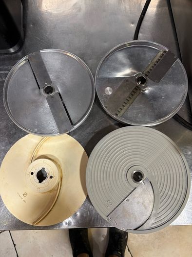 Fimar TV2000 Italian Commercial Vegetable Preparation/cutter Machine + 3 Discs