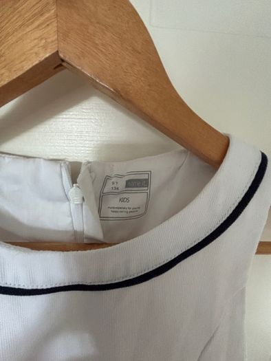 Girls dress  9 years