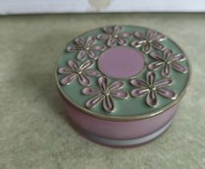Unbranded Decorative GlassTrinket Boxes with  Enamelled Silver Gilt Round havey Lid