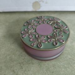 Unbranded Decorative GlassTrinket Boxes with  Enamelled Silver Gilt Round havey Lid