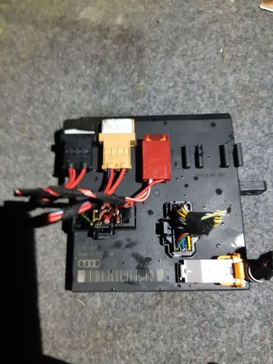 Audi Control Module  8e0907279n Power Supply
