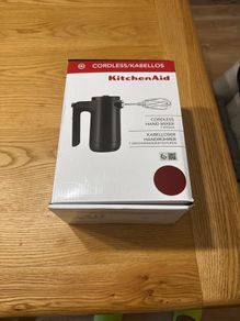 KitchenAid 7 speed Cordless RED Hand Mixer
