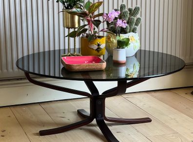 Vintage  Iconic Falcon coffee table by Sigurd Russell PRICE DROP
