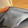 Alo yoga legging Image 4