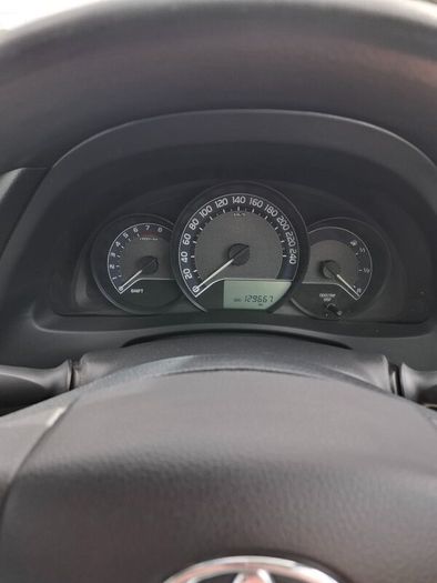 Toyota Auris 2013