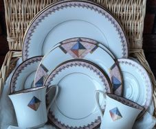 NEW Noritake Momentum 10 x Piece Dinner Set
