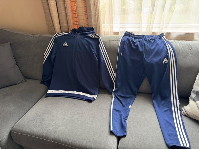 Adidas tracksuit, Size M