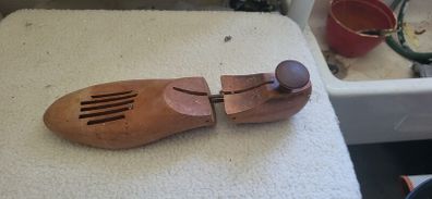 Vintage USA shoe stretchers Maple . Can be collected.from celbridge or north kerry