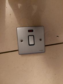 Single light switch