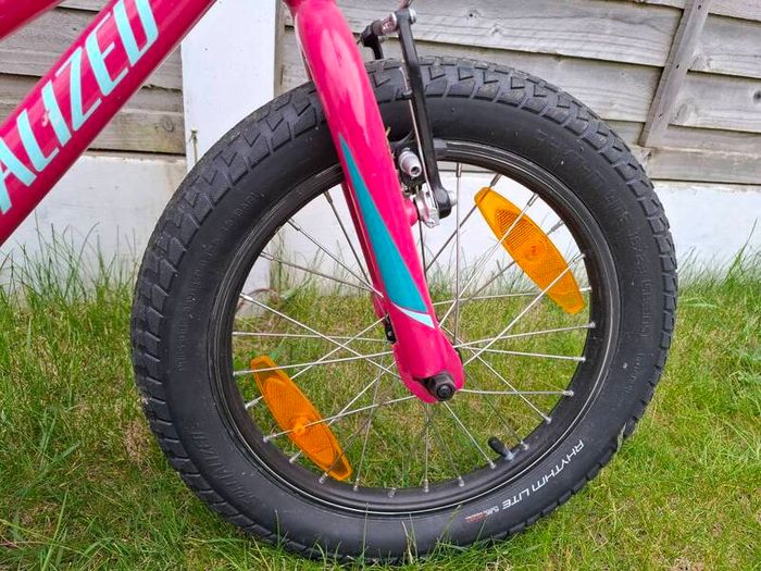 16 inches Specialized Riprock girls bike