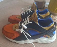 Nike Huarache UK 7.5
