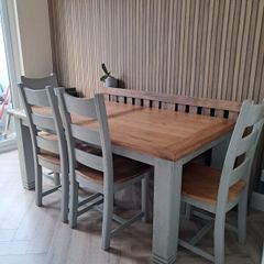 kitchen table and chairs