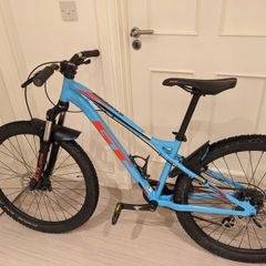 GT Ace Stomper older kids/youth mountain bike