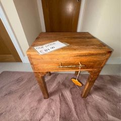 bedside locker Brand new (just in storage)