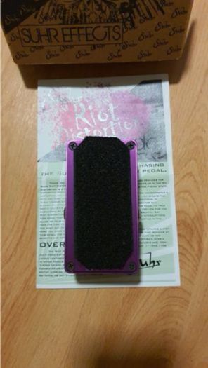 Suhr Riot Distortion Pedal for Electric Guitar