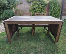 Garden furniture set