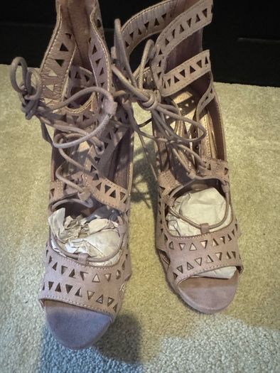 ladies heels