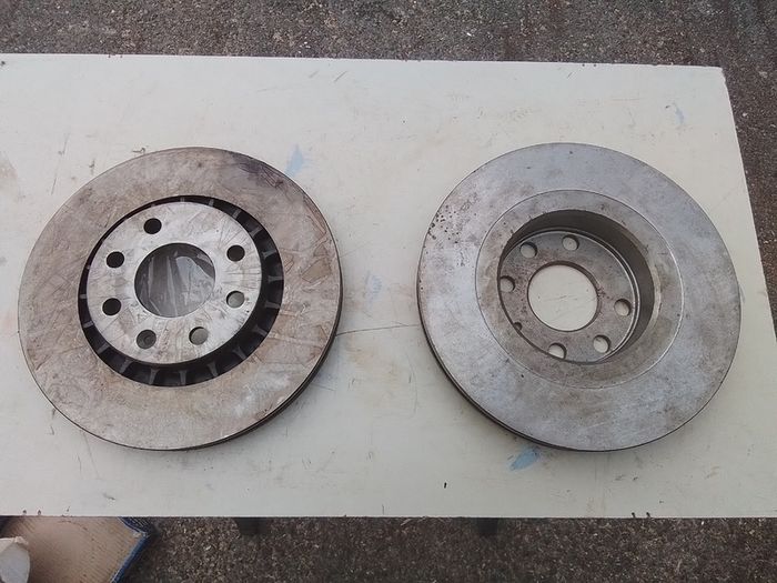 Opel /Vauxhall Front Brake Discs.