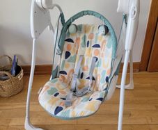Baby swing