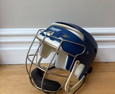 Old Gen Cooper Sk100 Hurling Helmet