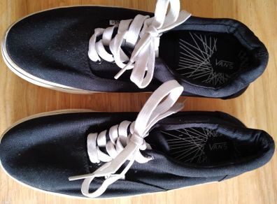 mens canvas shoes