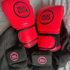 New beatbox boxing glove with protect
