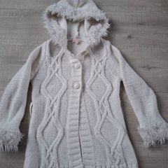 Girls cardigan size 5-6 years