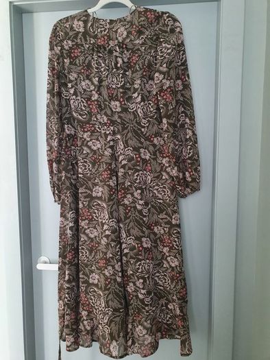Floral V-Neck Midaxi Wrap Dress