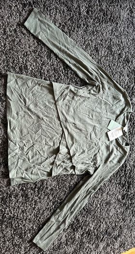 Breastfeeding H&M Maternity top