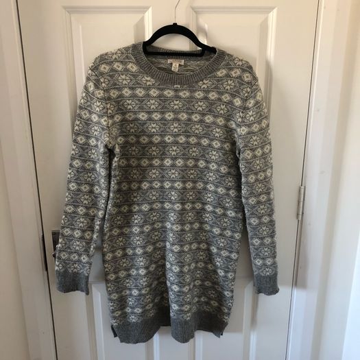 GAP sweater wool blend size M
