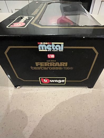 Ferrari Testarossa 1/18 Burago