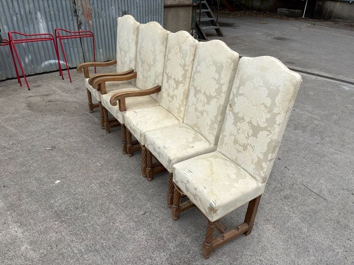 Oak straight back dinning chairs