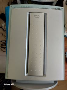 SHARP AIR PURIFIER, Model FU-40SE-K, in excellent condition, working great
