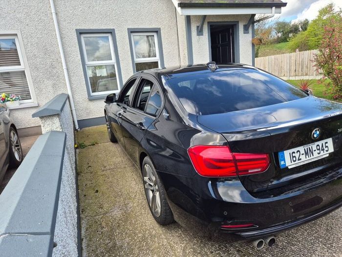 BMW 330e 3 Series  252BHP  Excellent Condition
