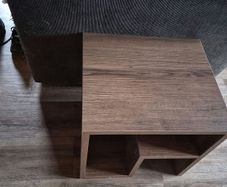 End table