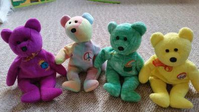 Coloured Beanie Babies (BEARS)