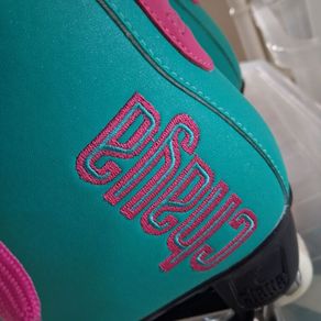 Chaya Melrose Rollerskates