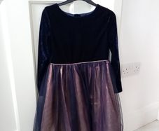 Girls dress