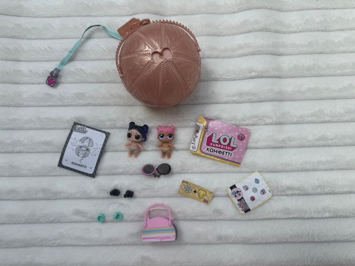 GOLD LOL L.O.L. MGA Surprise Confetti Pop Series 3 Lil DAWN & Lil DUSK Twins new Opened Please look at the pictures