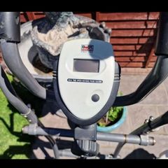 Cross trainer / Strider