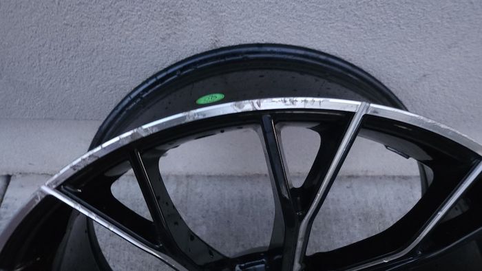 20" 64125 style replacement alloy wheel