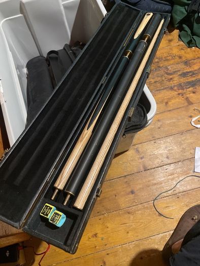 5 part Rileys Cue