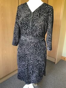 Dunnes Stores Ladies leopard print midi dress size 8