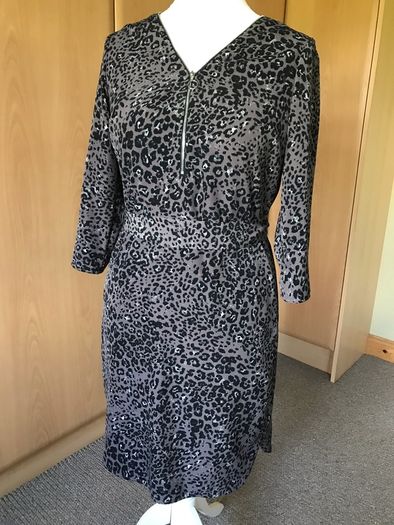 Dunnes Stores Ladies leopard print midi dress size 8