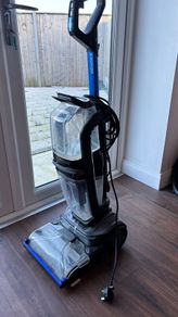 New !!! Bissell Vacuum Cleaner