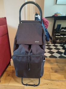 Shopping trolley