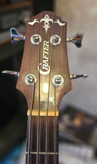 acoustic bass