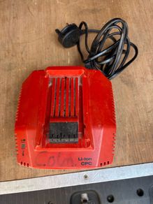 Hilti Charger