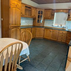 Oak Fitted Kitchen